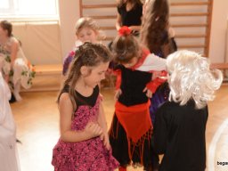 Farsang az alsó tagozaton