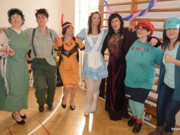 Farsang az alsó tagozaton