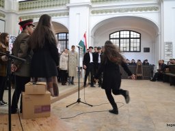 Megemlékezés az 1956-os forradalomról  a gimnáziumban