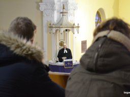 KARÁCSONY a gimnazistáknak 