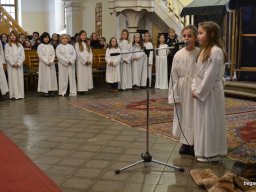 KARÁCSONY a gimnazistáknak 