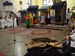 KARÁCSONY a gimnazistáknak 