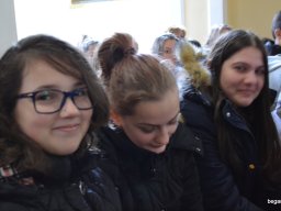 KARÁCSONY a gimnazistáknak 