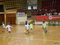 Focikupán  a Meserétesek