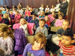 ZENEISKOLA ÉS VONATOZÁS