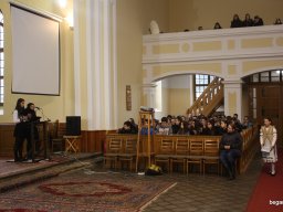 Bocsásd meg vétkeinket...