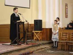 Bocsásd meg vétkeinket...