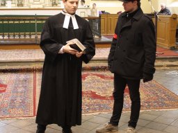 Bocsásd meg vétkeinket...