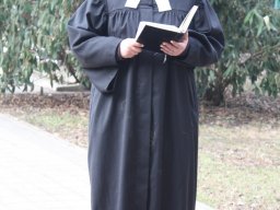 Bocsásd meg vétkeinket...