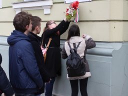 Bocsásd meg vétkeinket...