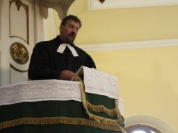 Bocsásd meg vétkeinket...