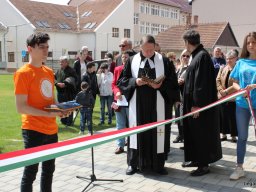 Sportcsarnok avatás