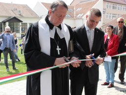 Sportcsarnok avatás