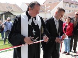 Sportcsarnok avatás