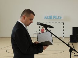 Sportcsarnok avatás