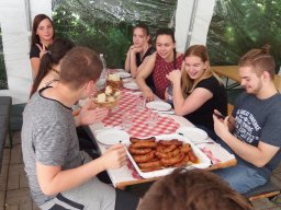 Egy nap a Kolbászklubban a 11. A-val