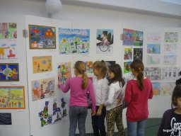 Városi díjkiosztó a közlekedésbiztonság gyermekszemmel