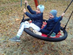 Október a Csodavár csoportban