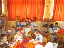 Kirándult a Zengőerdő csoport