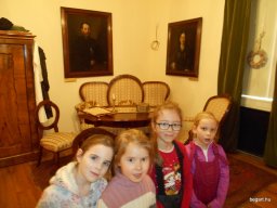 MUNKÁCSY EMLÉKHÁZ