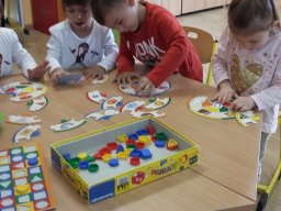 Kiscsoportosok a Meseréten