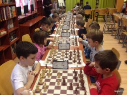 Az első sakkverseny