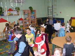 Világjárók farsangja