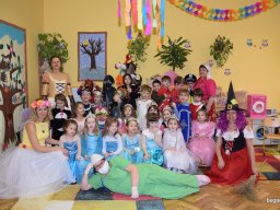 Világjárók farsangja