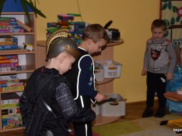 Világjárók farsangja