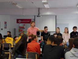 Beck Zoli rendhagyó irodalomóra