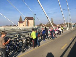 Kerékpártúra a jaminai bányatavakhoz