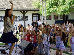 Koncerten a Meseházban