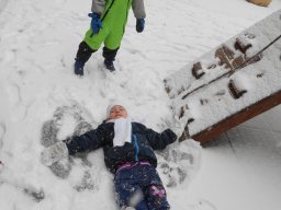 Január a Meserét csoportban