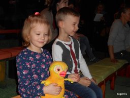 Január a Meserét csoportban