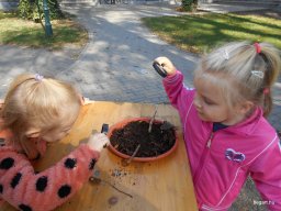 Október a Meserét csoportban