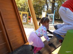 Október a Meserét csoportban