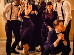 Black and White – BEG PROM