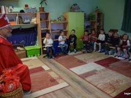 Mikulás az óvodában