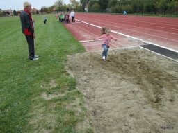 Nagyok az Előre pályán
