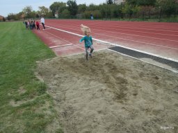 Nagyok az Előre pályán