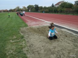 Nagyok az Előre pályán