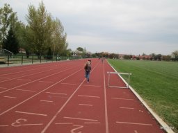 Nagyok az Előre pályán