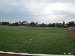 Nagyok az Előre pályán