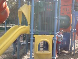 A LIGETI JÁTSZÓTÉREN