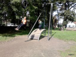 A LIGETI JÁTSZÓTÉREN