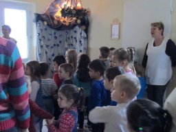 Adventi gyertyagyújtás az óvodában