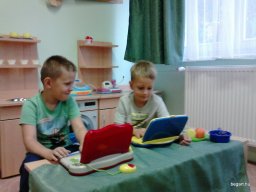 ÉV ELEJI CSOPORT PILLANATOK