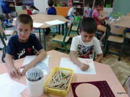 ÉV ELEJI CSOPORT PILLANATOK