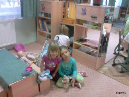 ÉV ELEJI CSOPORT PILLANATOK