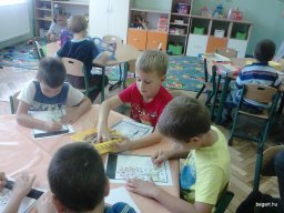 ÉV ELEJI CSOPORT PILLANATOK